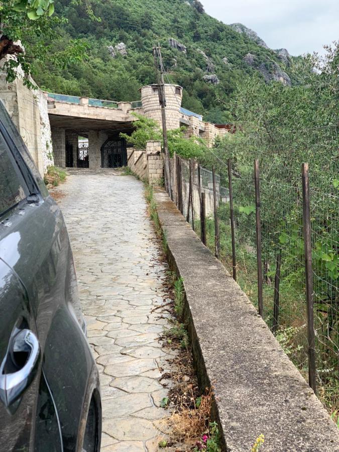 Krujë Villa Celaj “The Castle” מראה חיצוני תמונה