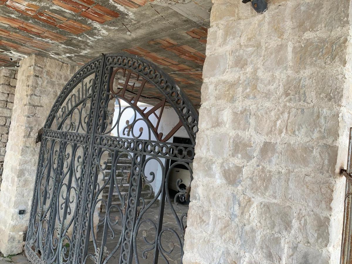 Krujë Villa Celaj “The Castle” מראה חיצוני תמונה